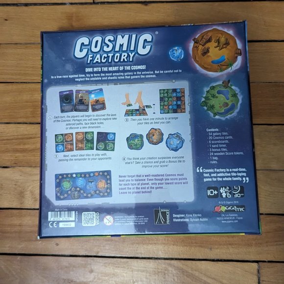 Cosmic Factory Board Game Brand New Original Wrapping - Picture 3 of 3
